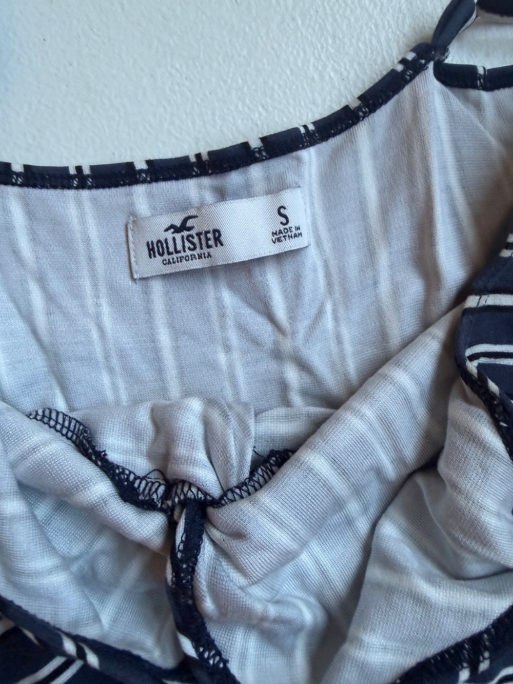 Hollister jumpsuit - Picture 2 of 2